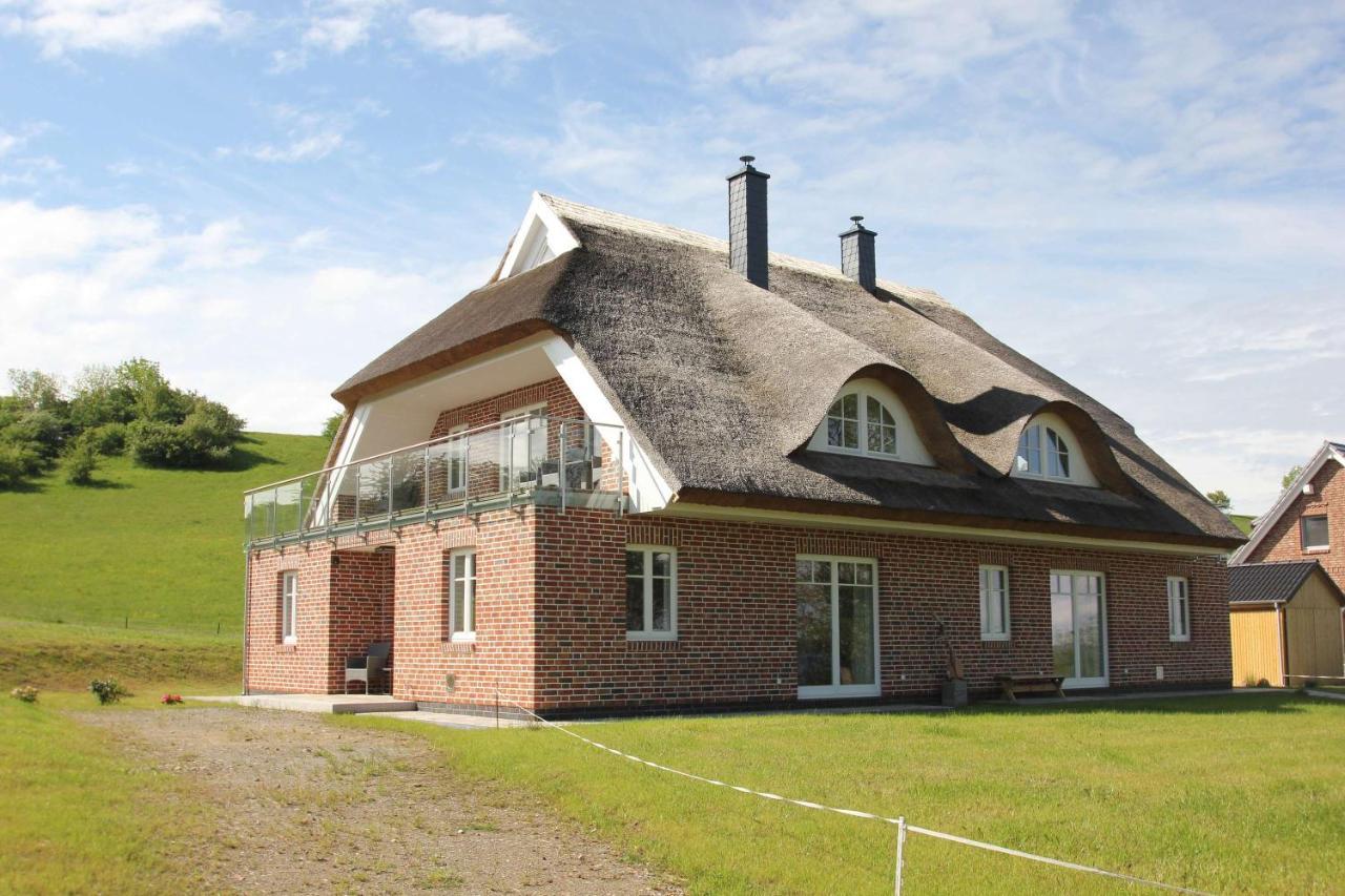 Wassernahes Ferienhaus Mit Meerblick Und Schwimmbadnutzung In Sellin - Ferienhaus Rohrweihe Gager Ngoại thất bức ảnh